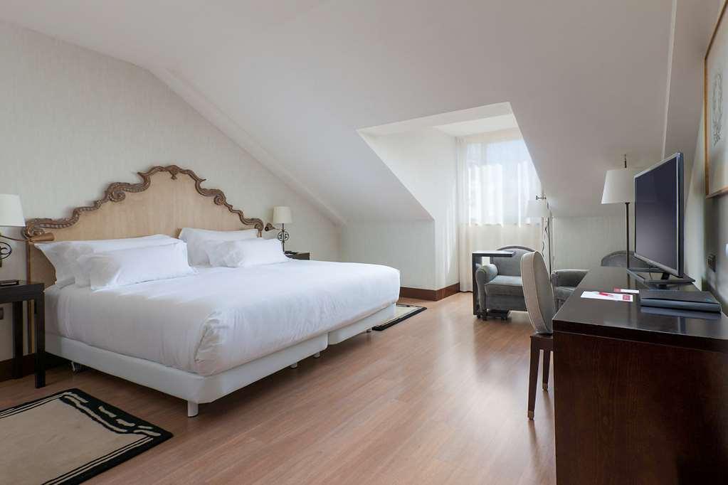 Palacio De Aviles Affiliated By Melia Oda fotoğraf A room at the Hotel Palace Madrid