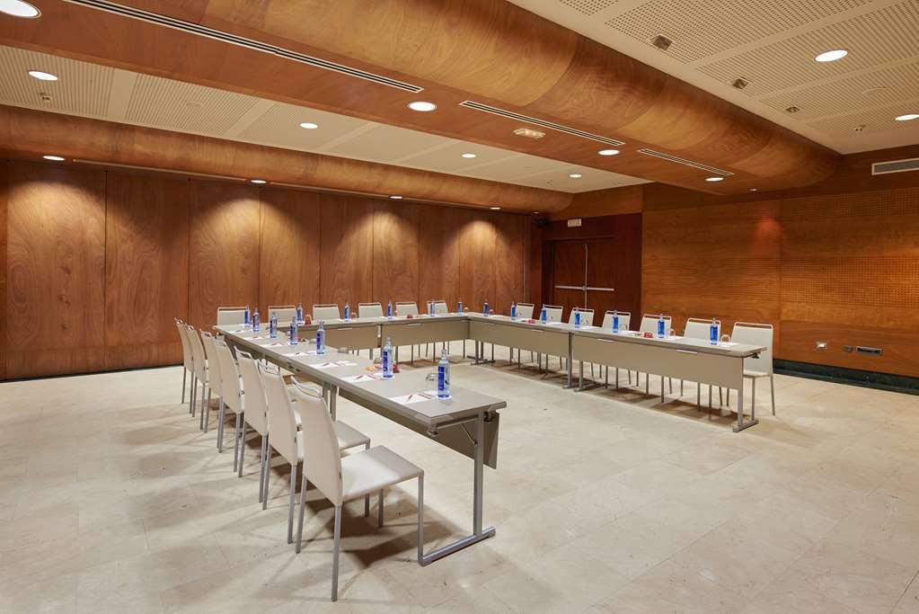 Palacio De Aviles Affiliated By Melia Konforlar fotoğraf Meeting room