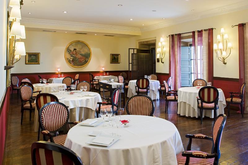 Palacio De Aviles Affiliated By Melia Dış mekan fotoğraf Restaurant